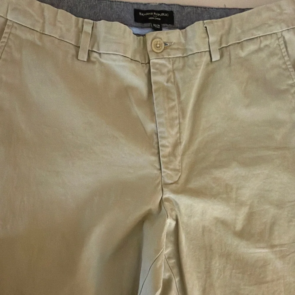 Banana Republic flat easy